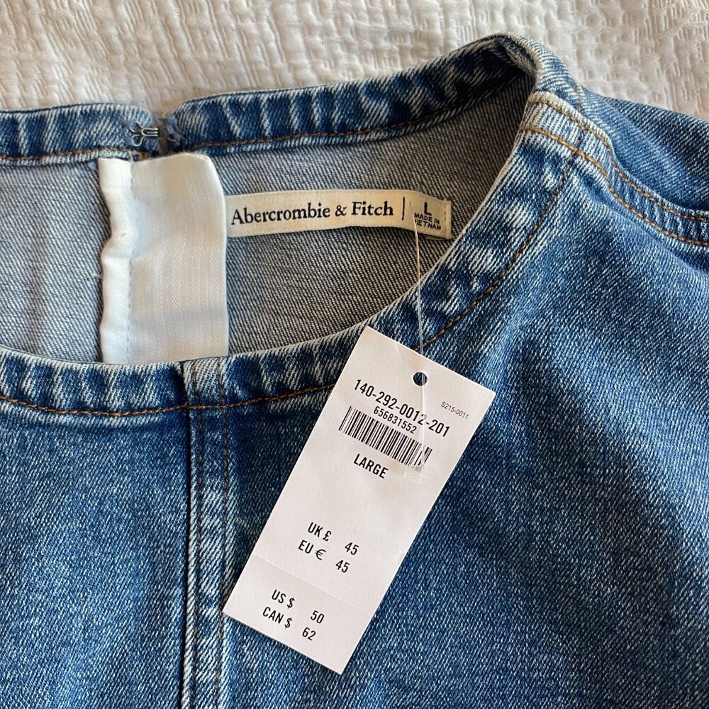 NWT - Abercrombie & Fitch Blue Denim Top - Size: Large - Picture 5 of 9